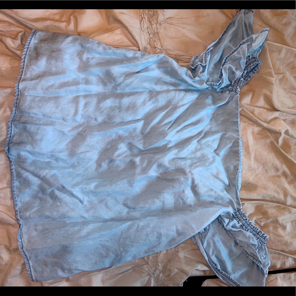 Boutique off the shoulder chambray top size small